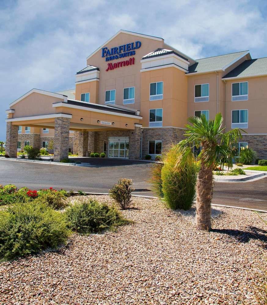 Fairfield Inn And Suites Carlsbad Exterior photo