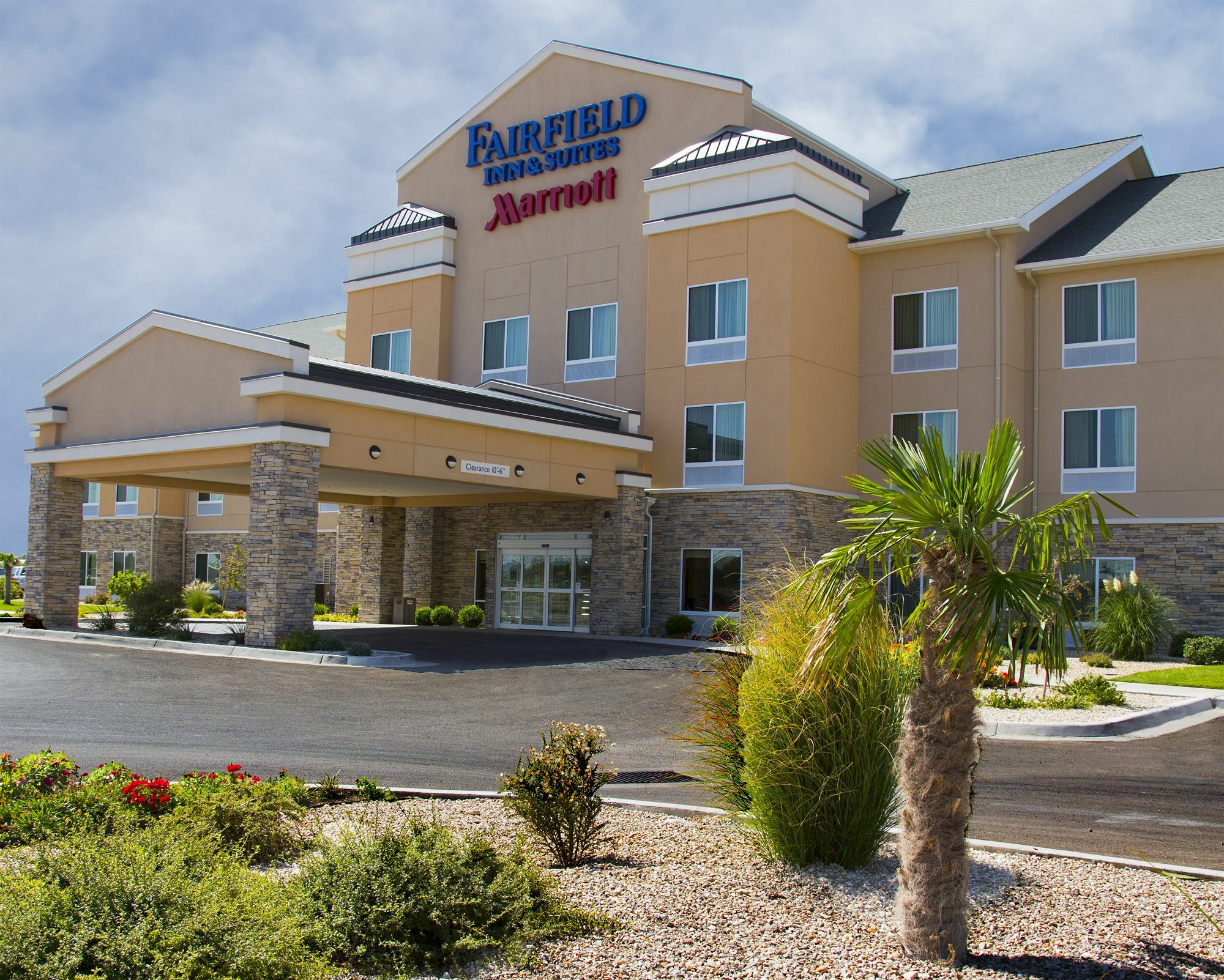 Fairfield Inn And Suites Carlsbad Exterior photo